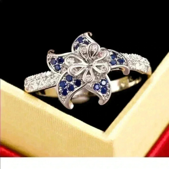 Beautiful 925 Silver Blue Sapphire Diamond Flower Ring - Picture 3 of 5